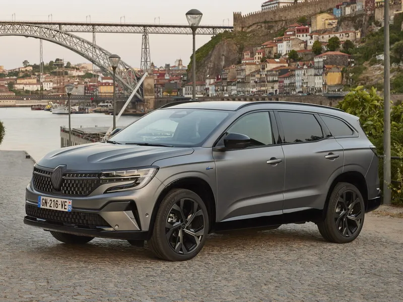 Renault Espace 2023, минивэн, 6 поколение, RHN (04.2023 - н.в.)