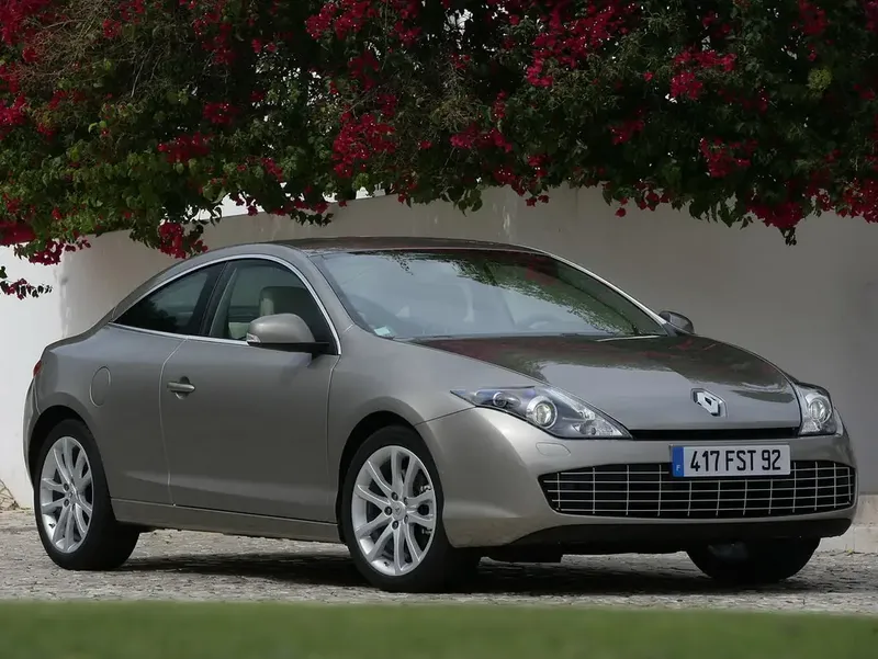 Renault Laguna 2008, купе, 3 поколение, X91 (11.2008 - 01.2012)