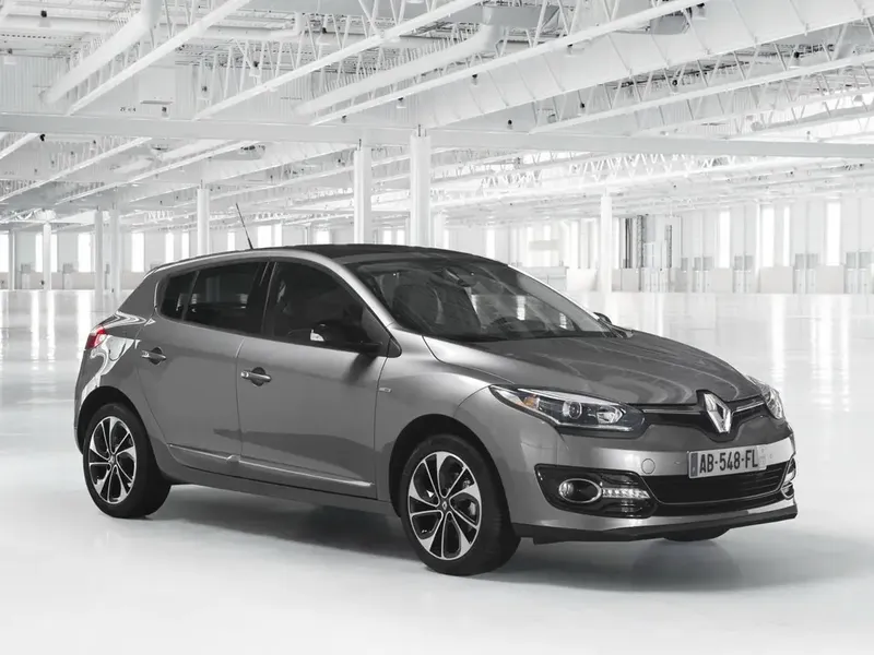 Renault Megane 2-й рестайлинг 2014, хэтчбек 5 дв., 3 поколение (07.2014 - 07.2016)