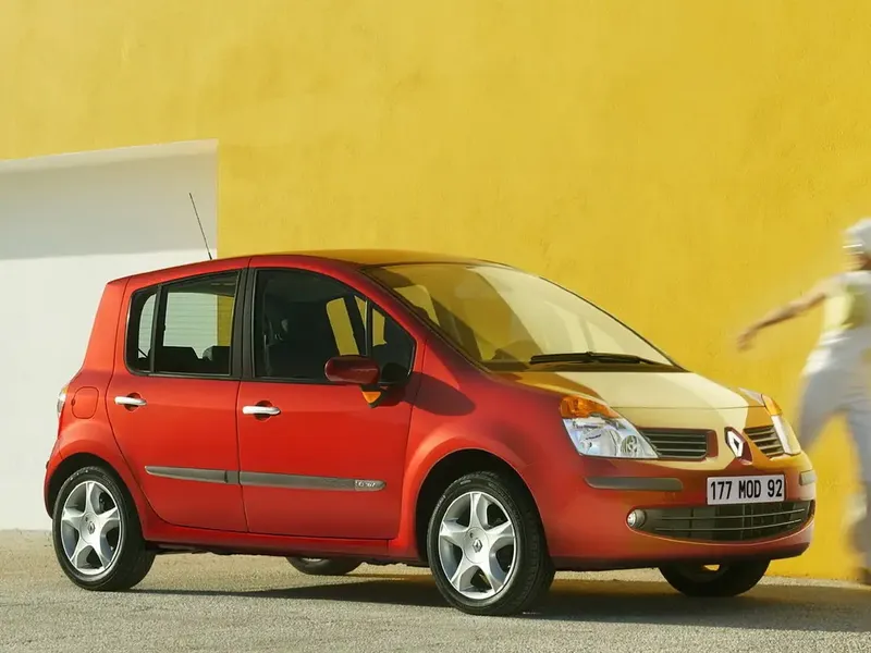 Renault Modus 2004, хэтчбек 5 дв., 1 поколение (08.2004 - 03.2008)