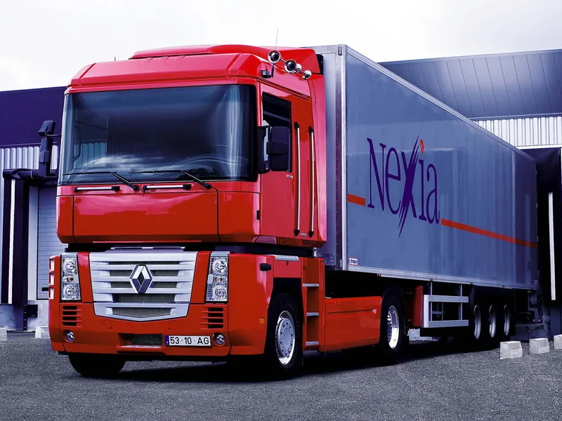 Renault Magnum 2001, седельный тягач, 3 поколение (03.2001 - 07.2005)