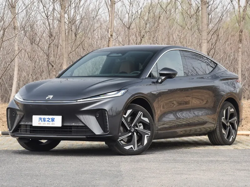 Rising Auto R7