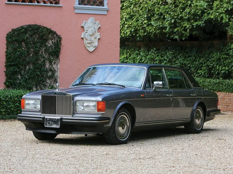 Rolls-Royce Silver Spur 1990, седан, 2 поколение (01.1990 - 01.1993)
