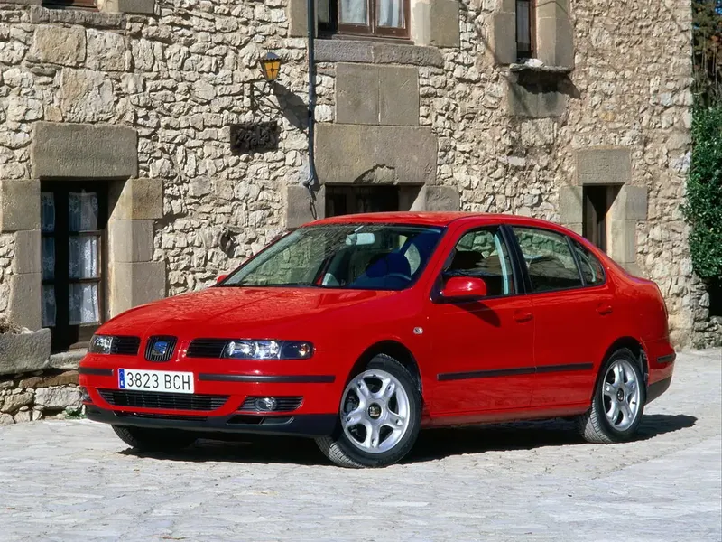 SEAT Toledo 1998, седан, 2 поколение, 1M (10.1998 - 07.2004)