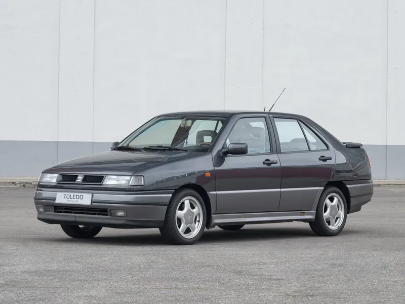 SEAT Toledo 1991, седан, 1 поколение, 1L (05.1991 - 08.1995)