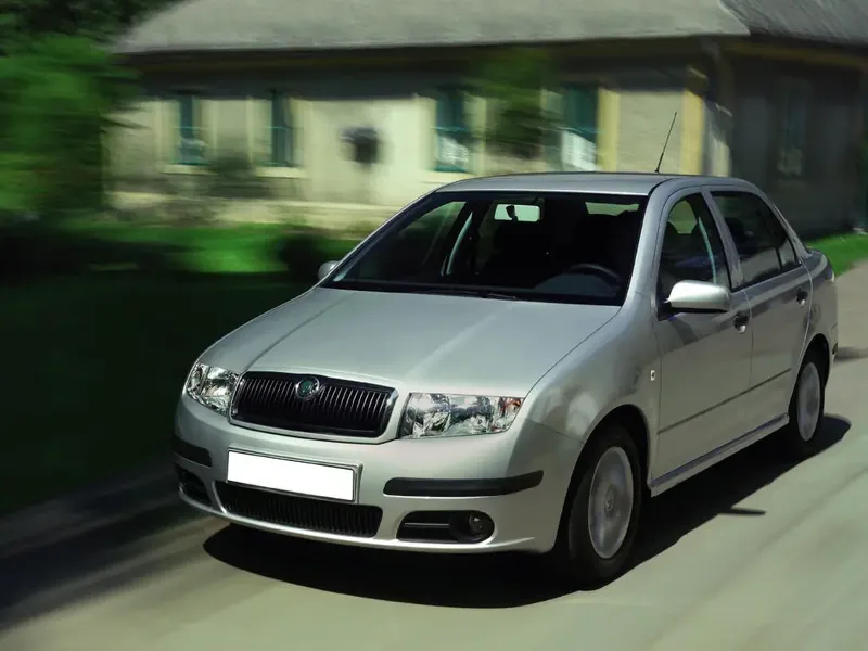 Skoda Fabia рестайлинг 2004, седан, 1 поколение, MK1 (08.2004 - 04.2008)