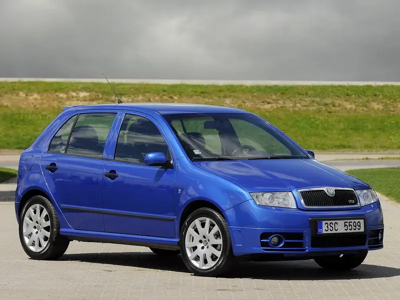 Skoda Fabia рестайлинг 2004, хэтчбек 5 дв., 1 поколение, 6Y (08.2004 - 02.2007)