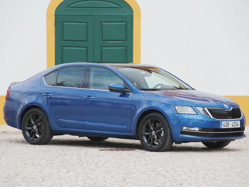 Skoda Octavia рестайлинг 2016, лифтбек, 3 поколение, A7 (10.2016 - 02.2020)