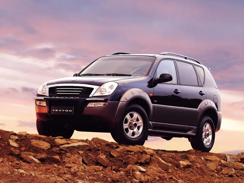 SsangYong Rexton 2001, джип/suv 5 дв., 1 поколение, Y200 (09.2001 - 11.2003)
