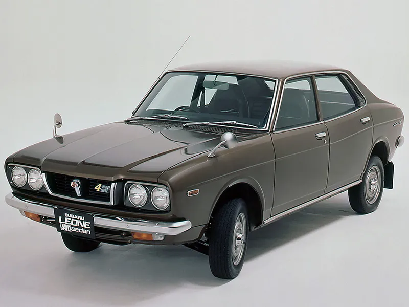 Subaru Leone рестайлинг 1973, седан, 1 поколение (10.1973 - 03.1977)