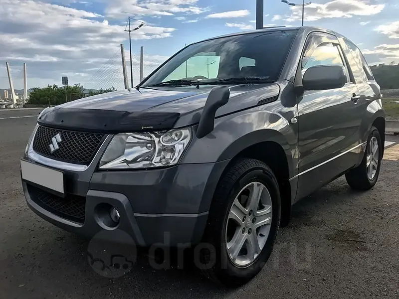 Suzuki Escudo 2006, джип/suv 3 дв., 3 поколение (06.2006 - 05.2008)