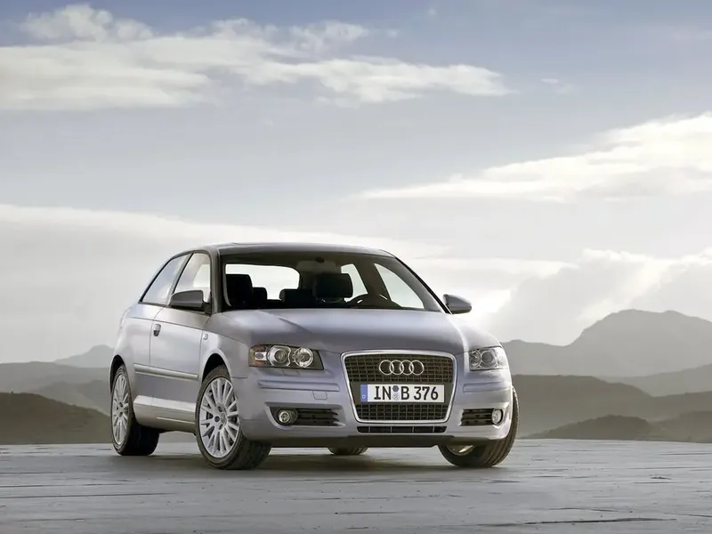 Audi A3 рестайлинг 2005, хэтчбек 3 дв., 2 поколение, 8P (06.2005 - 06.2008)