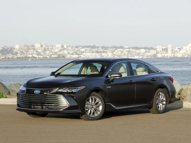 Toyota Avalon 2018, седан, 5 поколение, XX50 (01.2018 - 03.2022)