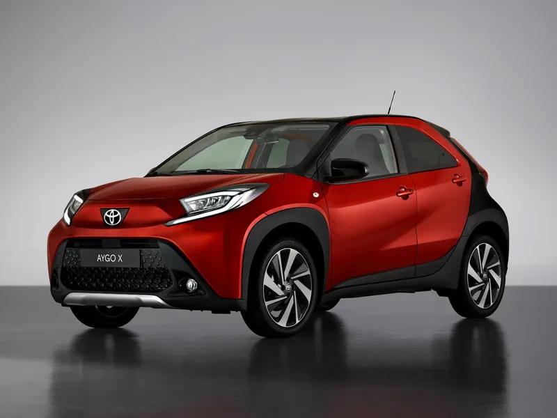 Toyota Aygo 2021, хэтчбек 5 дв., 3 поколение, X (11.2021 - н.в.)