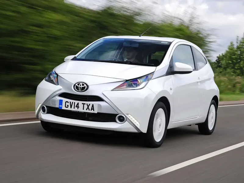 Toyota Aygo 2014, хэтчбек 3 дв., 2 поколение, B40 (06.2014 - 04.2021)