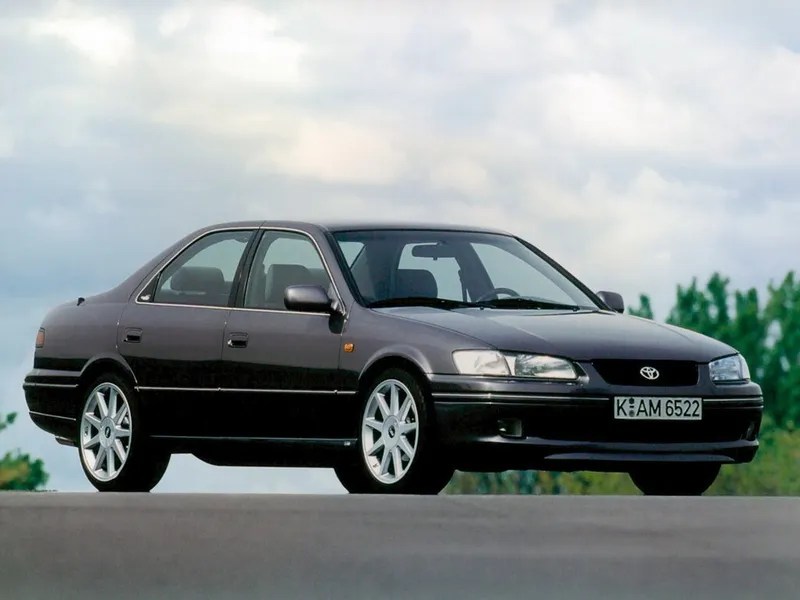 Toyota Camry 1996, седан, 5 поколение, XV20 (08.1996 - 08.1999)