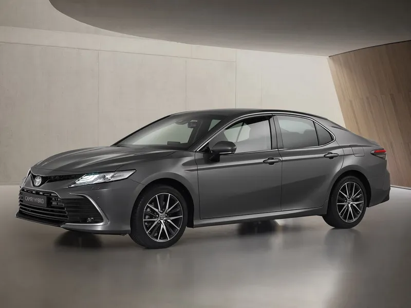 Toyota Camry рестайлинг 2020, седан, 9 поколение, XV70 (11.2020 - 02.2021)