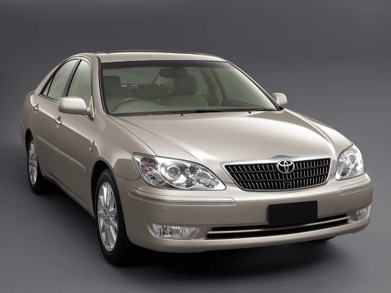 Toyota Camry рестайлинг 2004, седан, 6 поколение, XV30 (07.2004 - 09.2006)