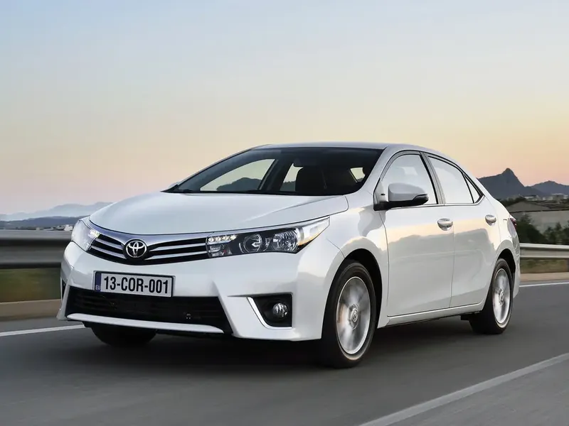 Toyota Corolla 2012, седан, 11 поколение, E180 (05.2012 - 07.2016)