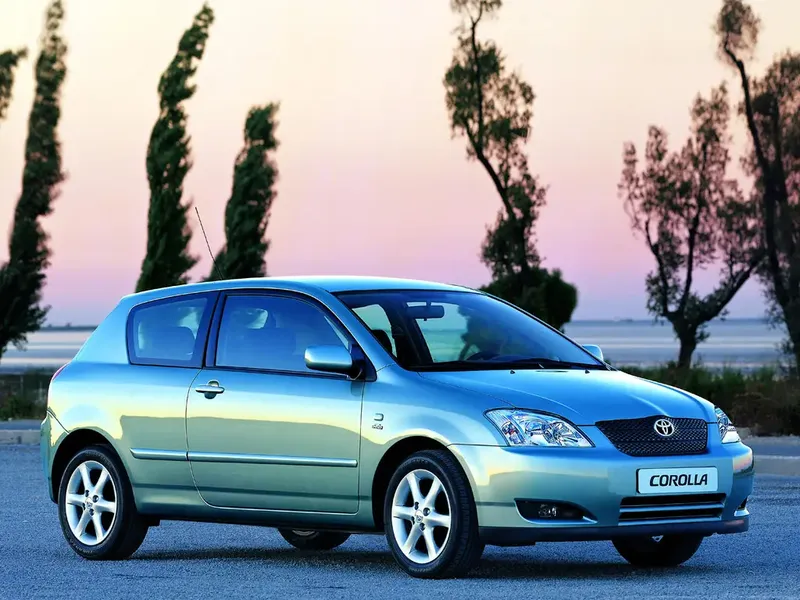 Toyota Corolla 2000, хэтчбек 3 дв., 9 поколение, E120 (08.2000 - 05.2005)