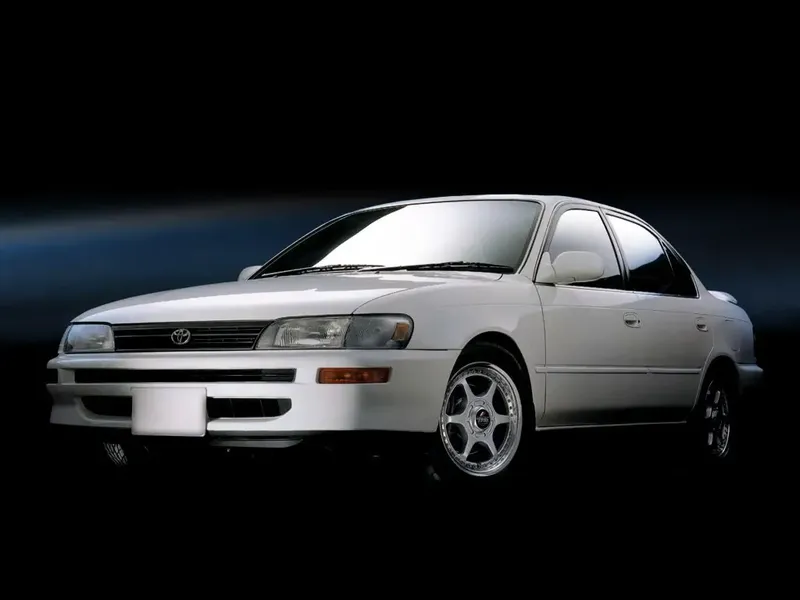 Toyota Corolla рестайлинг 1995, седан, 7 поколение, E100 (05.1995 - 04.1997)
