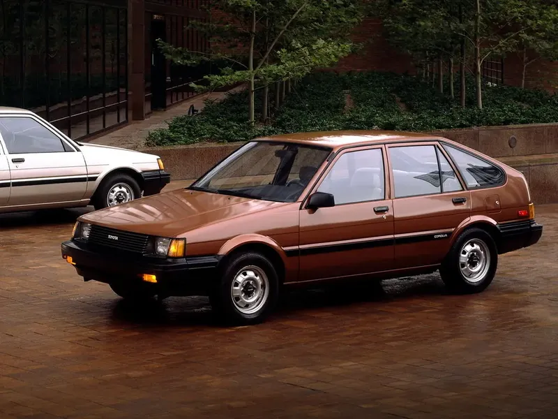 Toyota Corolla 1983, хэтчбек 5 дв., 5 поколение, E80 (05.1983 - 07.1987)