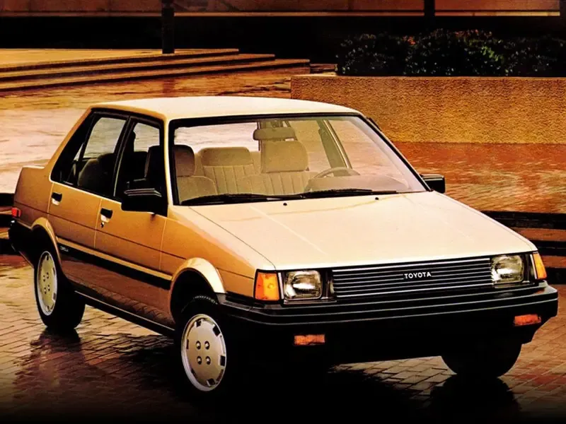 Toyota Corolla 1983, седан, 5 поколение, E80 (05.1983 - 07.1987)