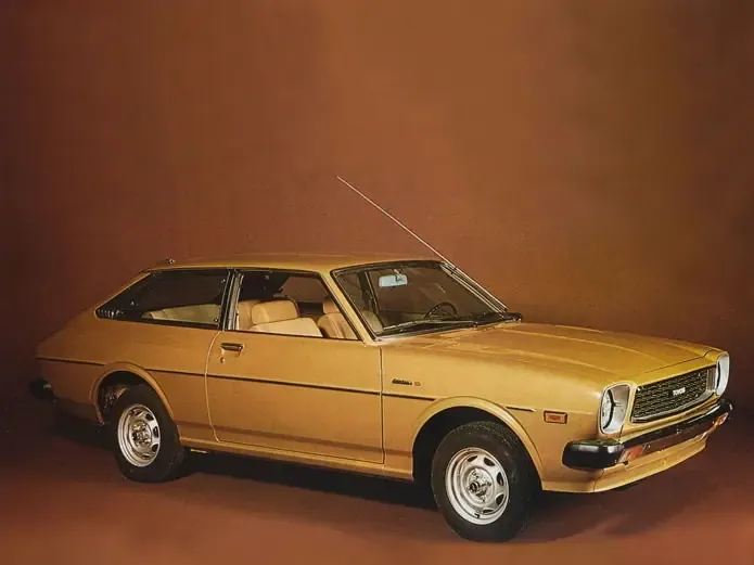 Toyota Corolla 1974, хэтчбек 3 дв., 3 поколение, E50 (04.1974 - 07.1979)