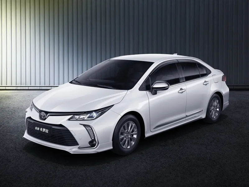 Toyota Corolla 2018, седан, 12 поколение, E210 (11.2018 - 07.2020)