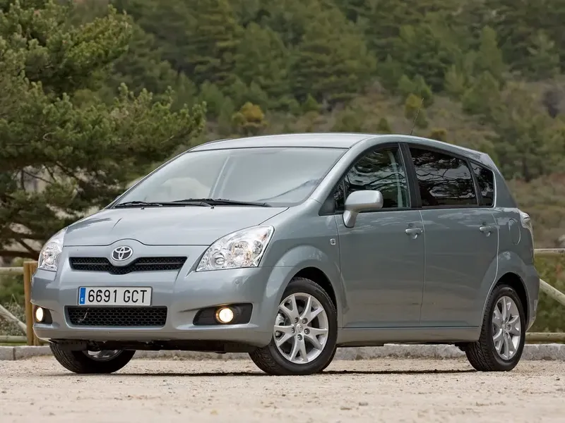 Toyota Corolla Verso рестайлинг 2007, минивэн, 2 поколение, AR10 (06.2007 - 03.2009)