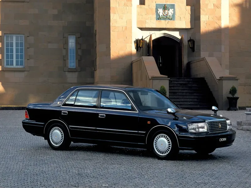 Toyota Crown рестайлинг 1997, седан, 10 поколение, S150 (07.1997 - 07.2001)