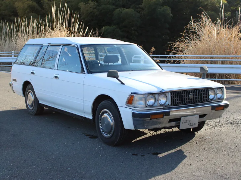 Toyota Crown 1987, универсал, 8 поколение, S130 (09.1987 - 09.1991)