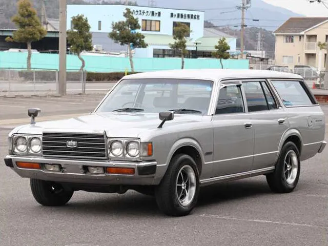 Toyota Crown 2-й рестайлинг 1978, универсал, 5 поколение, S100 (02.1978 - 08.1979)
