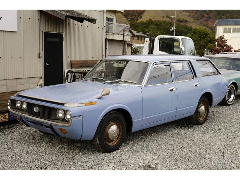 Toyota Crown 1971, универсал, 4 поколение, S60 (02.1971 - 01.1973)