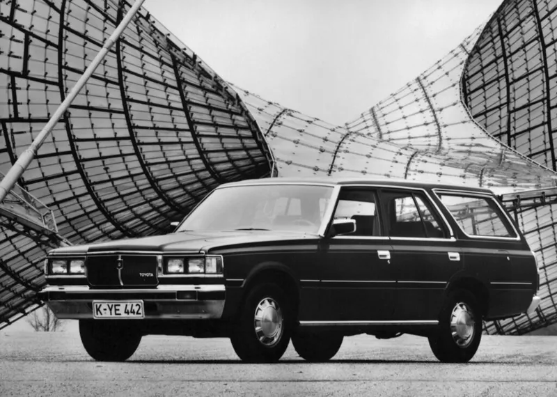 Toyota Crown 1979, универсал, 6 поколение, S110 (09.1979 - 07.1983)