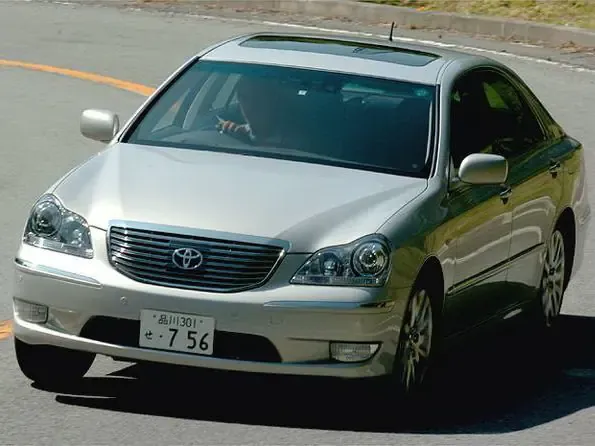 Toyota Crown Majesta 2004, седан, 4 поколение, S180 (07.2004 - 06.2006)