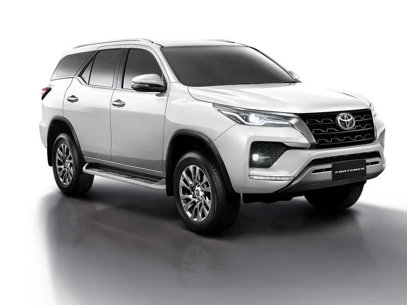 Toyota Fortuner рестайлинг 2020, джип/suv 5 дв., 2 поколение, AN160 (04.2020 - 12.2022)
