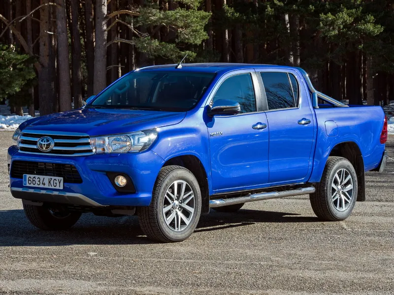 Toyota Hilux 2015, пикап, 8 поколение, AN120 (05.2015 - 07.2020)