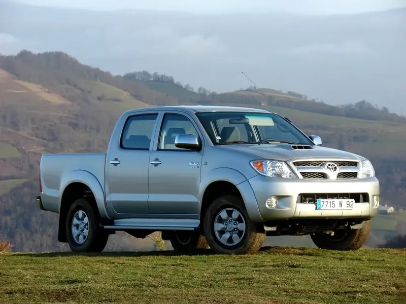 Toyota Hilux 2004, пикап, 7 поколение, AN10, AN20 (08.2004 - 08.2008)