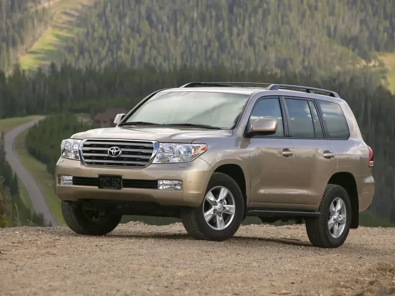 Toyota Land Cruiser 2007, джип/suv 5 дв., 11 поколение, J200 (09.2007 - 01.2012)