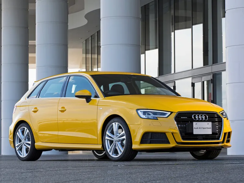 Audi A3 рестайлинг 2017, хэтчбек 5 дв., 3 поколение, 8V (01.2017 - 04.2021)