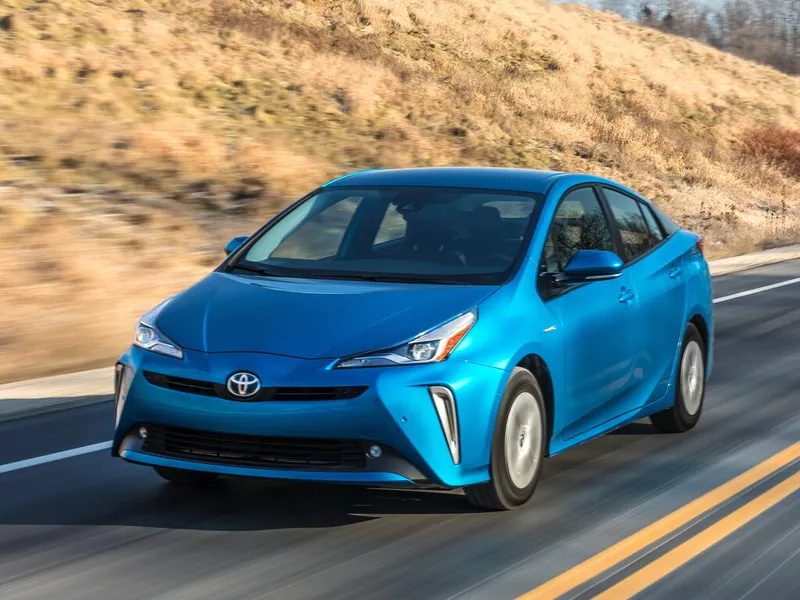 Toyota Prius рестайлинг 2018, лифтбек, 4 поколение, XW50 (11.2018 - 01.2023)