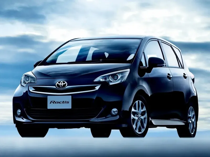 Toyota Ractis рестайлинг 2014, хэтчбек 5 дв., 2 поколение, P120 (05.2014 - 08.2016)