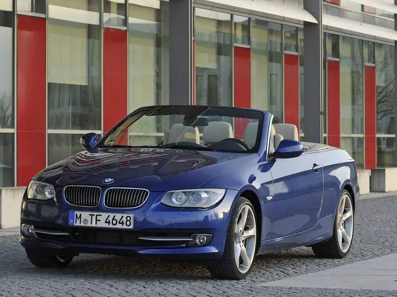 BMW 3-Series рестайлинг 2010, открытый кузов, 5 поколение, E90 (02.2010 - 10.2014)