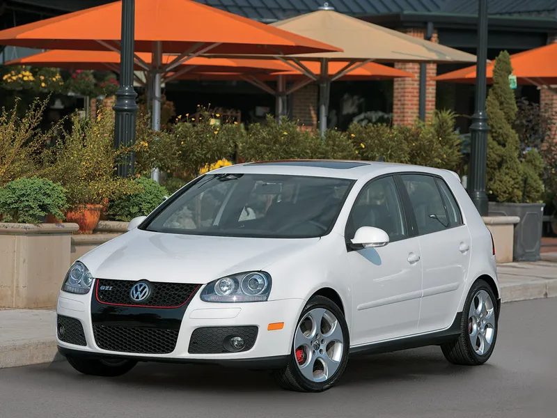 Volkswagen Golf 2005, хэтчбек 5 дв., 5 поколение, Mk5 (10.2005 - 09.2009)
