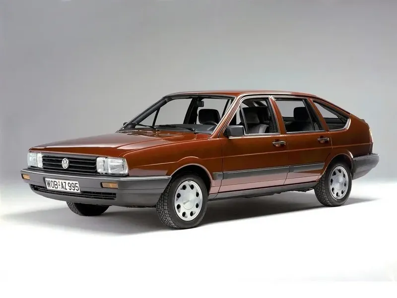 Volkswagen Passat 1981, хэтчбек 5 дв., 2 поколение, B2 (04.1981 - 03.1988)