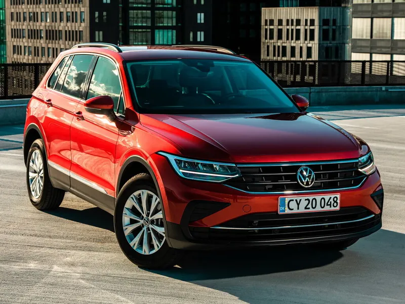 Volkswagen Tiguan рестайлинг 2020, джип/suv 5 дв., 2 поколение, Mk 2 (07.2020 - 03.2025)