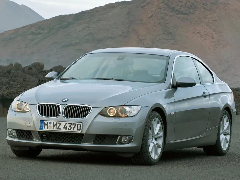 BMW 3-Series рестайлинг 2008, купе, 5 поколение, E92 (09.2008 - 11.2011)