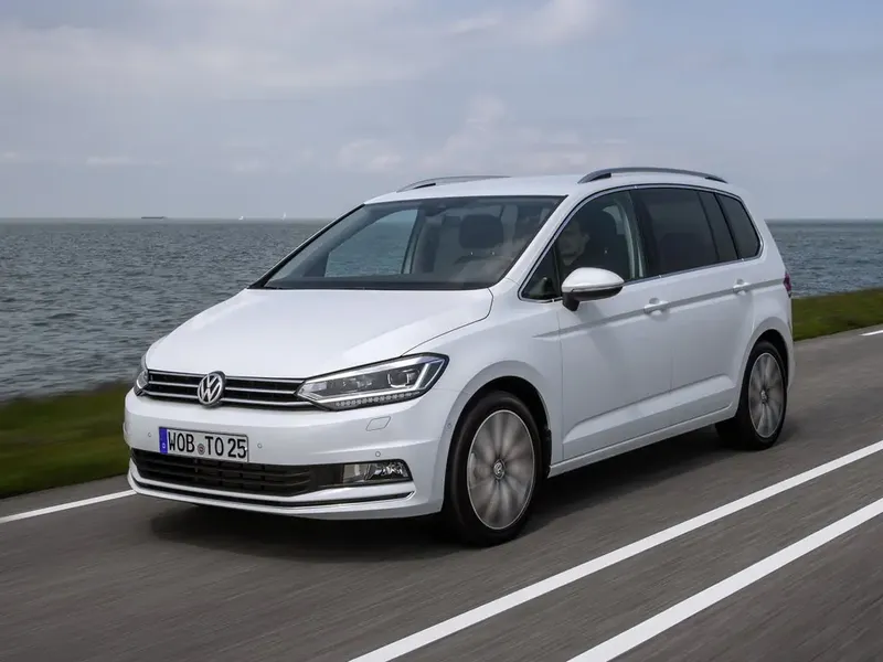 Volkswagen Touran 2015, минивэн, 2 поколение, 5T (03.2015 - н.в.)