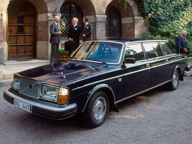 Volvo 260 1976, седан, 1 поколение (04.1976 - 04.1981)